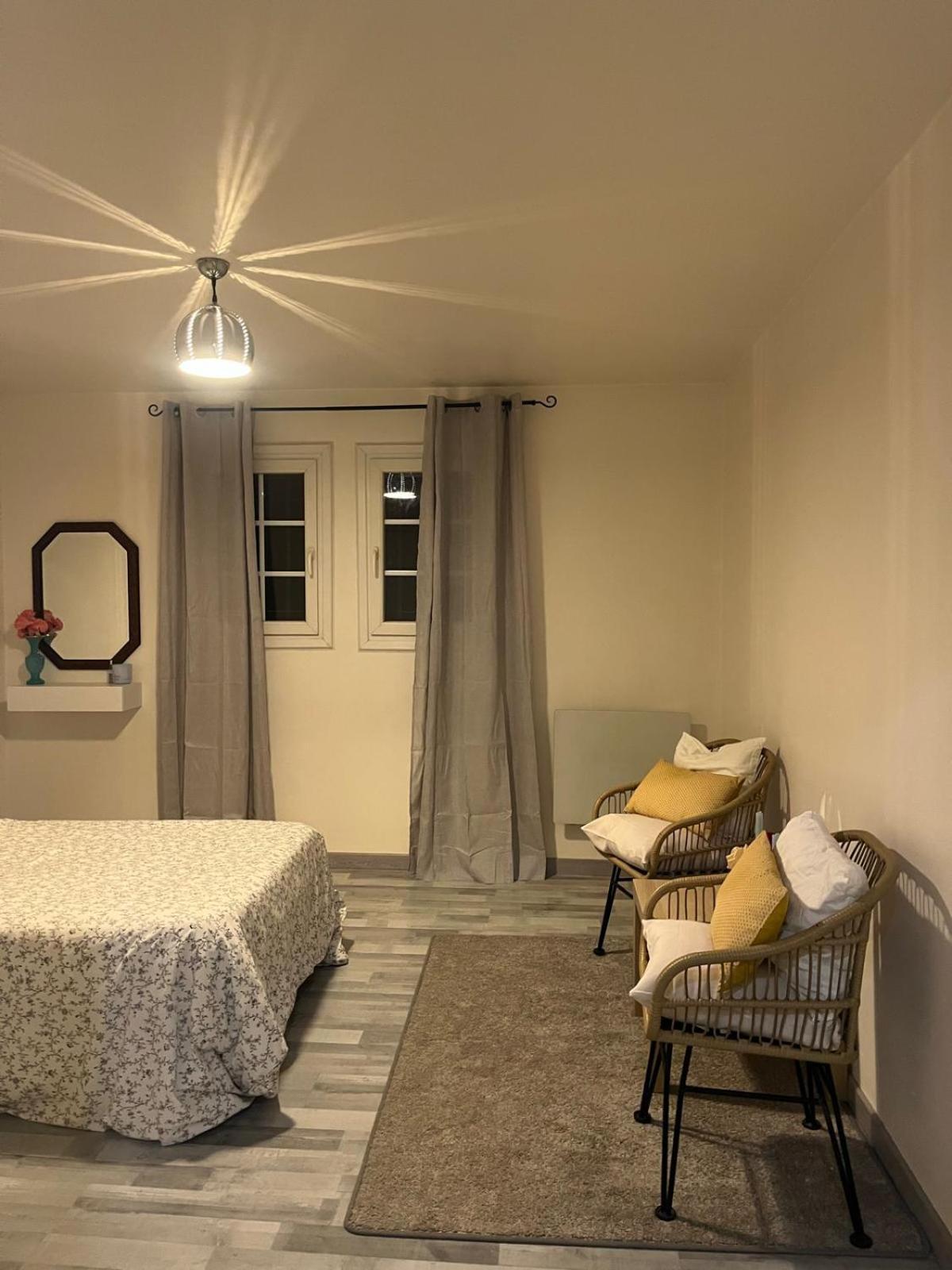 La Mhirabelle Hotel Saint-Paul-de-Vence Værelse billede